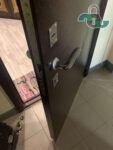 Замена ручек металлической двери в Белгороде